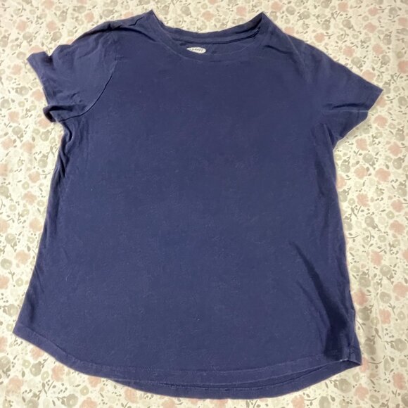 Bundle of 2 Basic T-Shirts - Women's Small SIzes - GUC - Picture 8 of 14